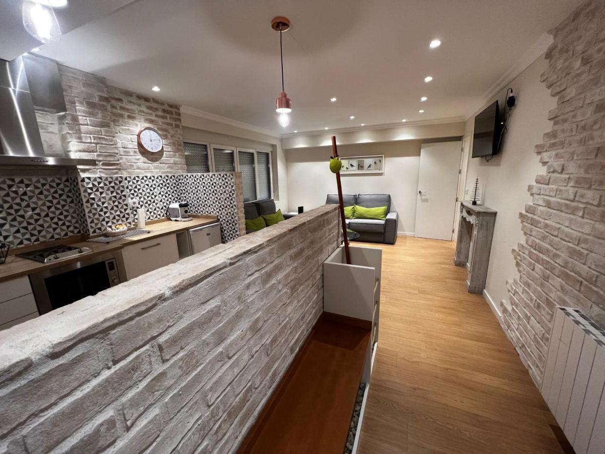 Apartmán Rentxacobeo Sarria Exteriér fotografie