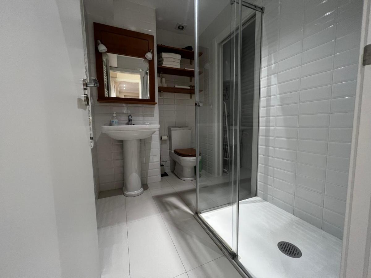 Apartmán Rentxacobeo Sarria Exteriér fotografie