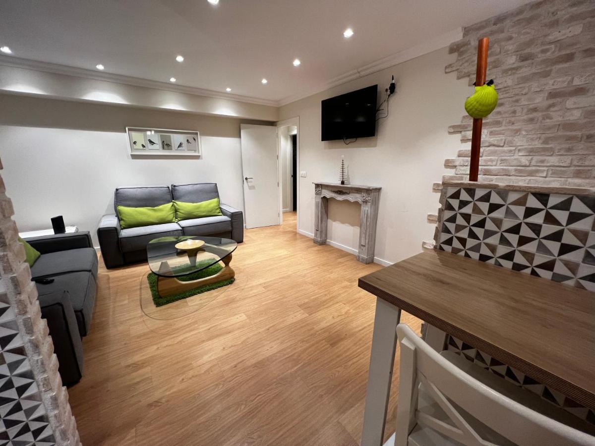 Apartmán Rentxacobeo Sarria Exteriér fotografie