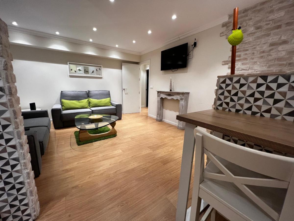 Apartmán Rentxacobeo Sarria Exteriér fotografie