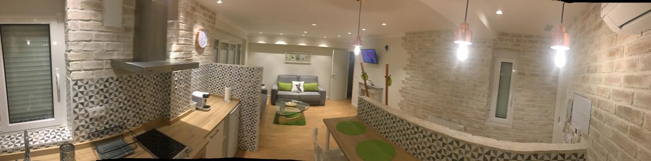 Apartmán Rentxacobeo Sarria Exteriér fotografie